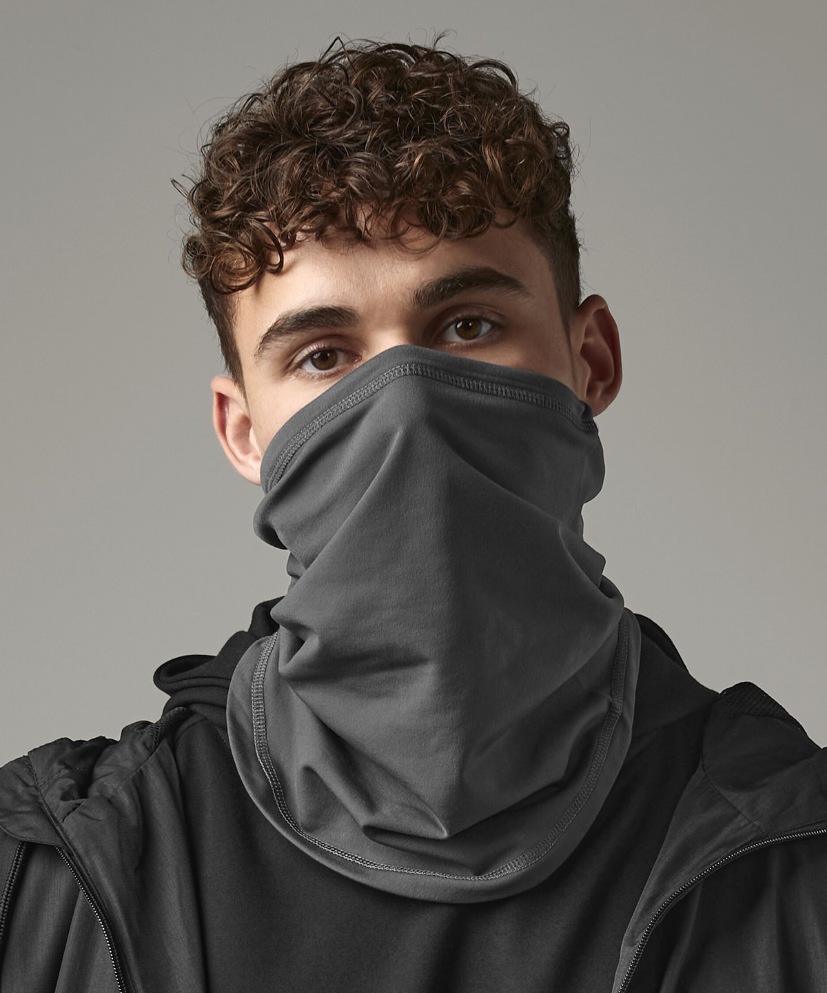 Softshell sports tech neck warmer