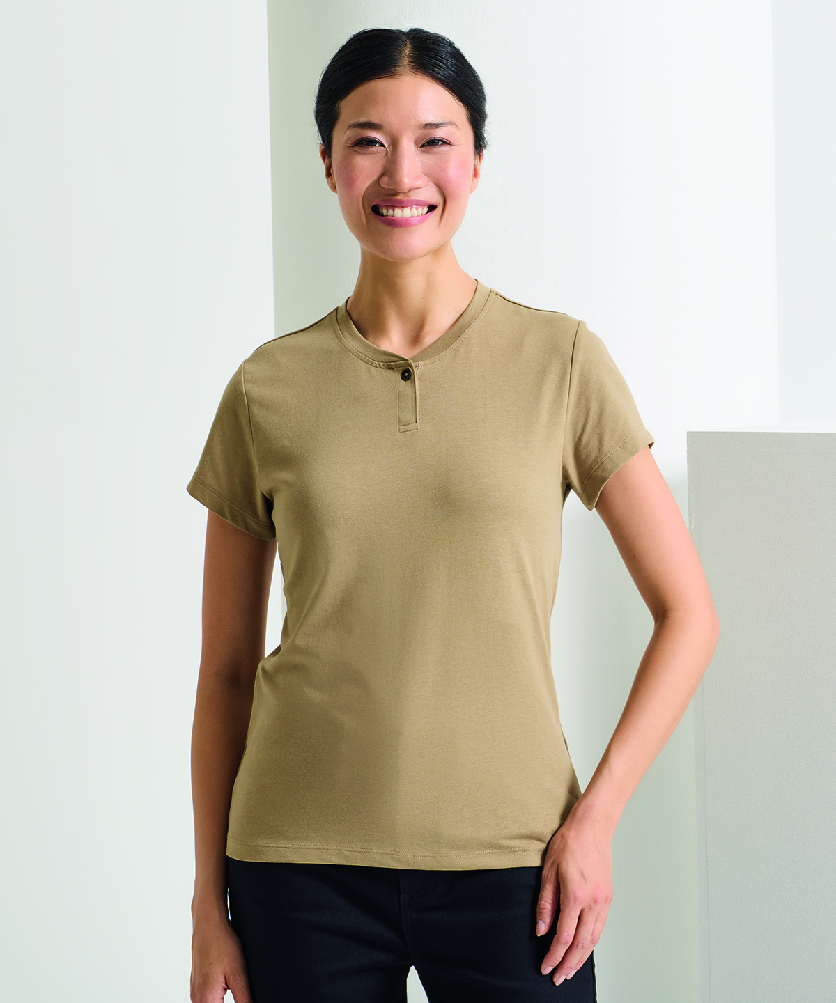 Women’s Cotton Rich‘Comis’ Tee